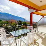 Thekla Apartman *