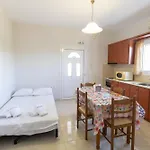 Apartman Thekla Karavádosz