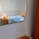 Thekla Apartman Karavádosz