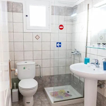 Thekla * Karavádosz