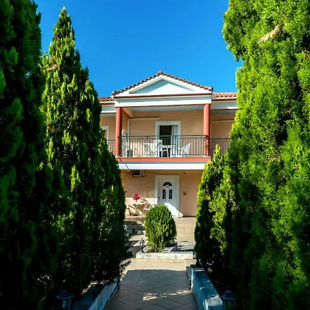 Thekla * Καραβάδος